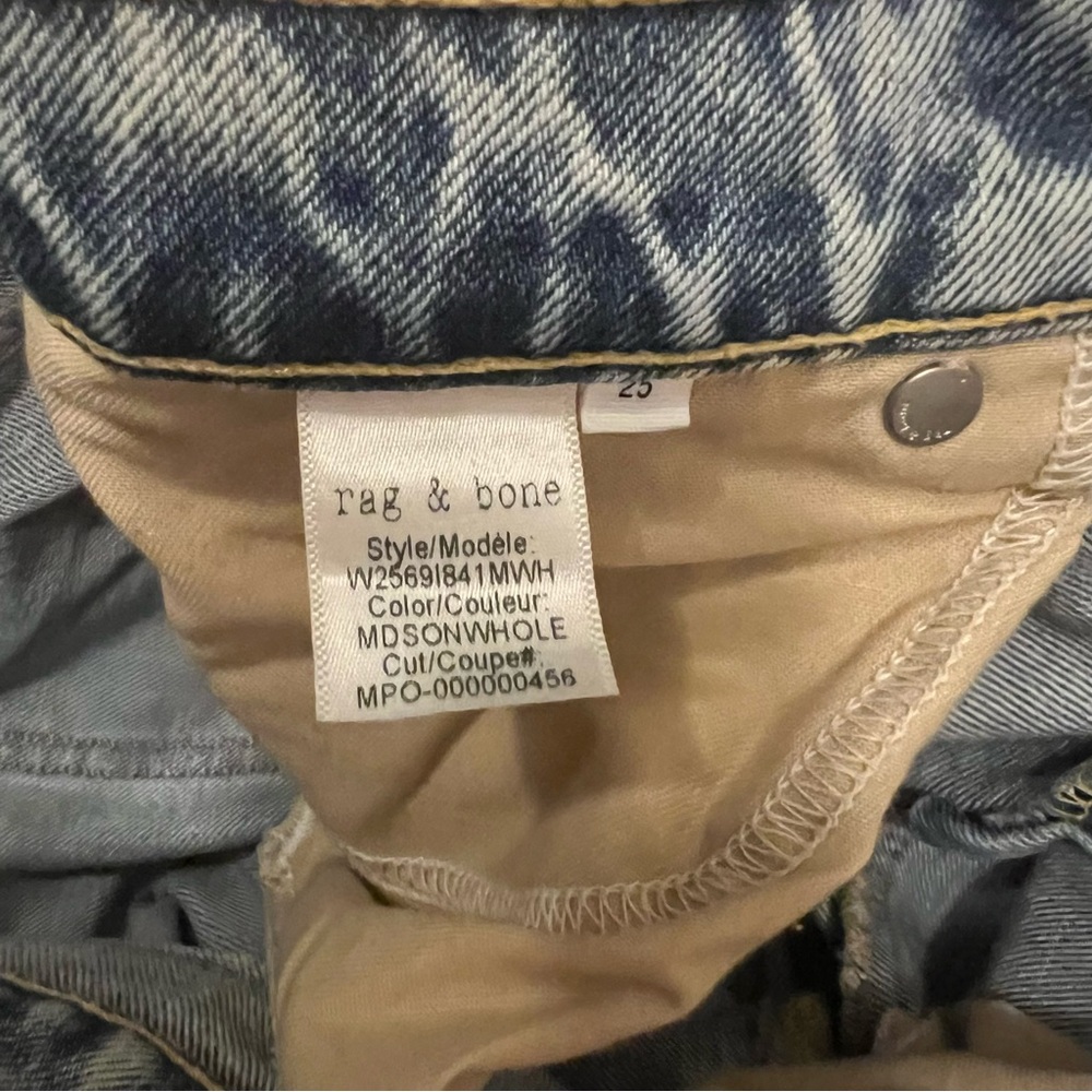 Distressed Denim Jeans - Picture 3 of 6